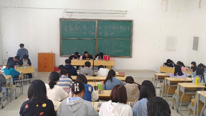 图示, 示意图
中度可信度描述已自动生成:ver1