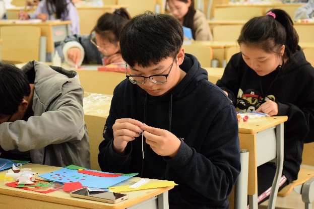 图示, 示意图
中度可信度描述已自动生成:ver1